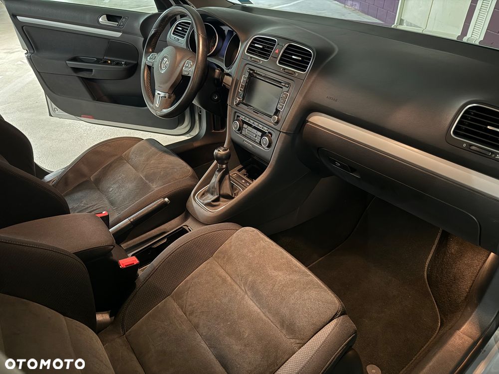 Volkswagen Golf 1.4 TSI Highline - 2