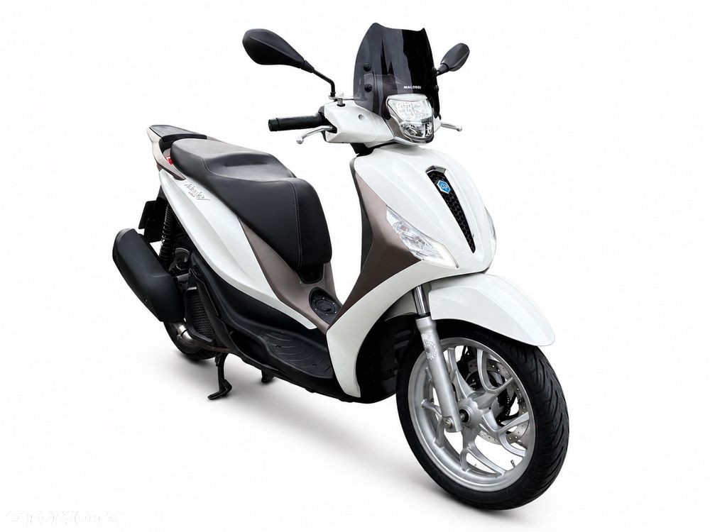Piaggio Medley - 1