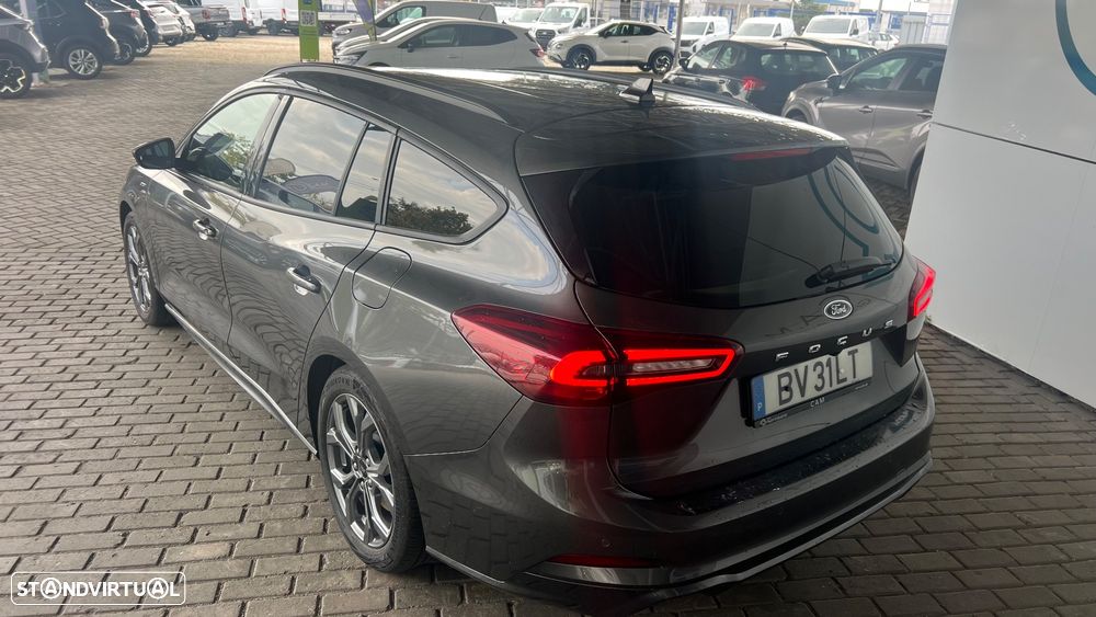 Ford Focus SW 1.0 EcoBoost MHEV ST-Line X Aut. - 4