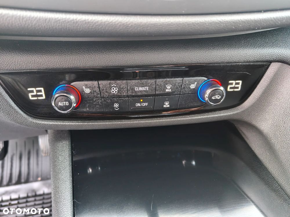 Opel Insignia 1.5 T GPF Elite S&S - 9