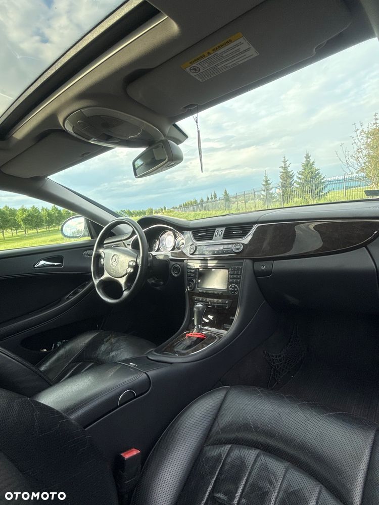 Mercedes-Benz CLS - 10