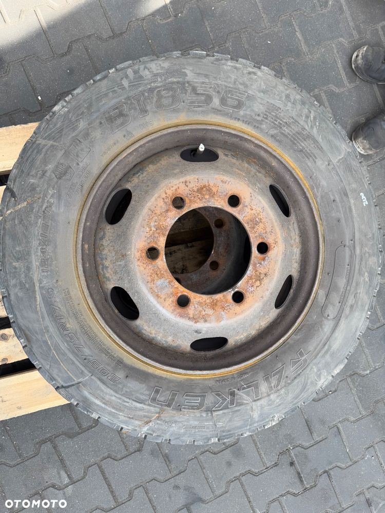 Kompletne koło, felga, opona Falken 205/75 R17,5 - 1