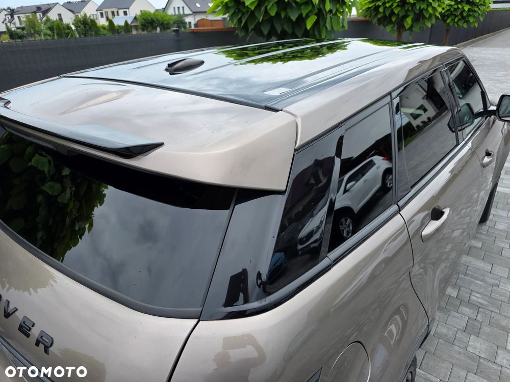 Land Rover Range Rover Evoque SD4 Black Dynamic - 24