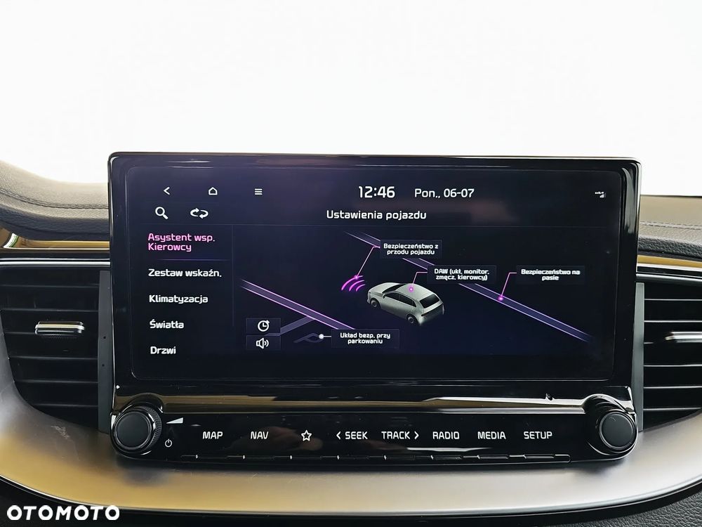 Kia Ceed 1.5 T-GDI Business Line DCT - 26