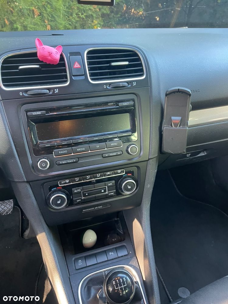 Volkswagen Golf - 12