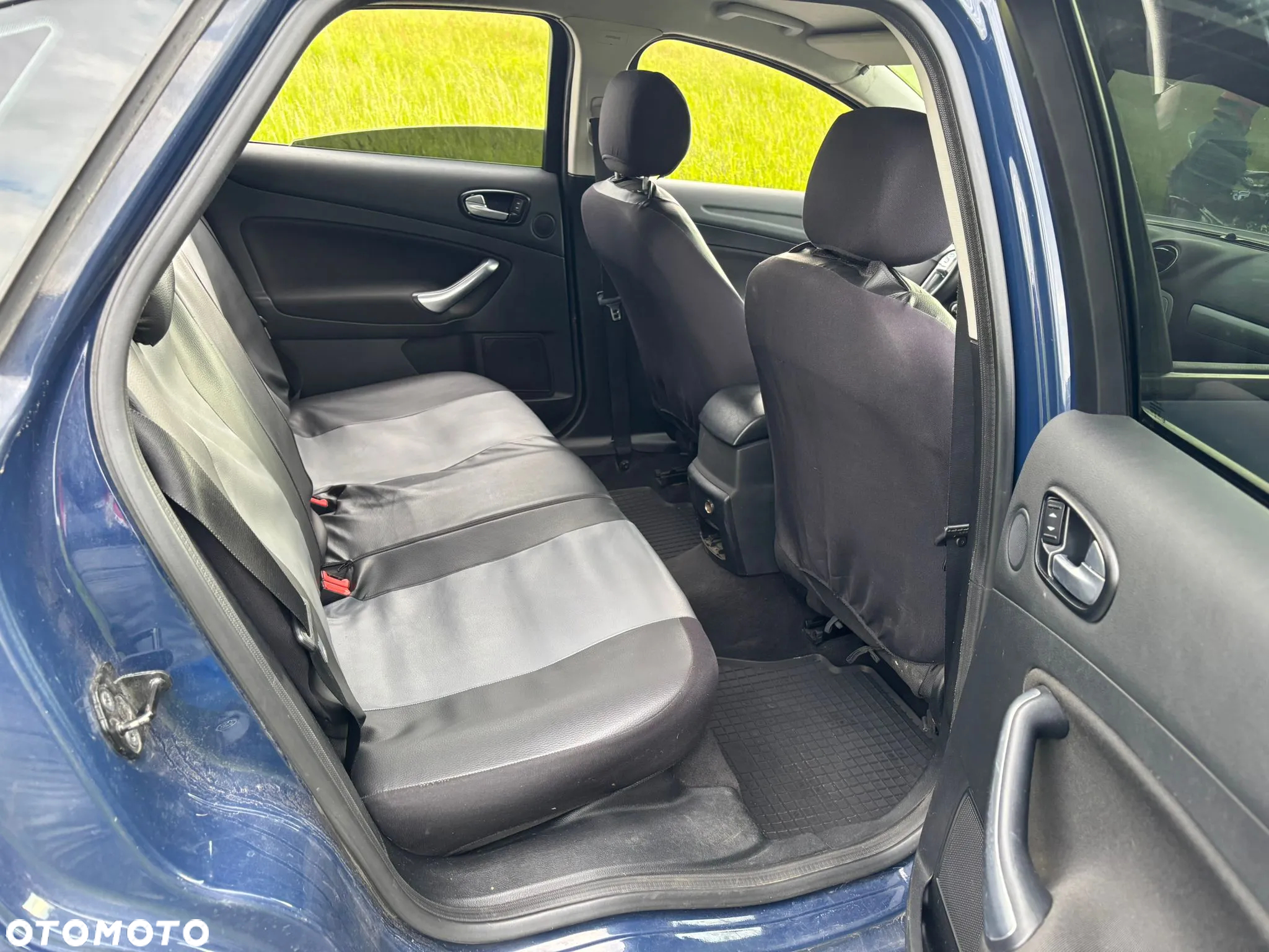 Ford Mondeo 1.6 Gold X - 16