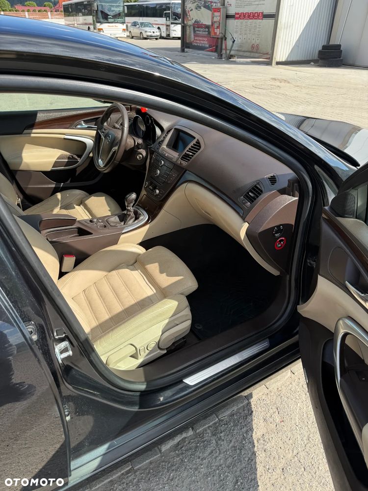 Opel Insignia - 17