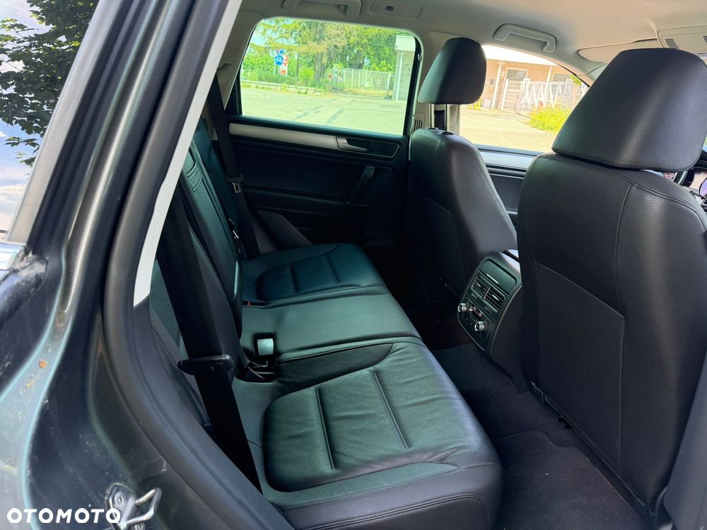 Volkswagen Touareg - 24