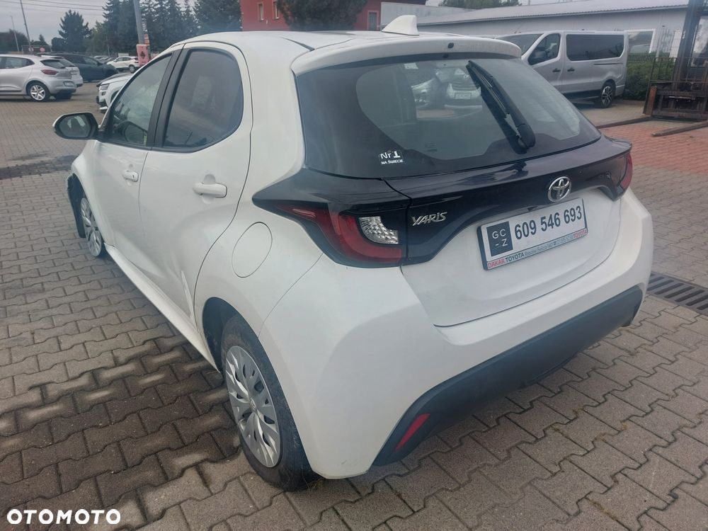 Toyota Yaris 1.0 Active - 5