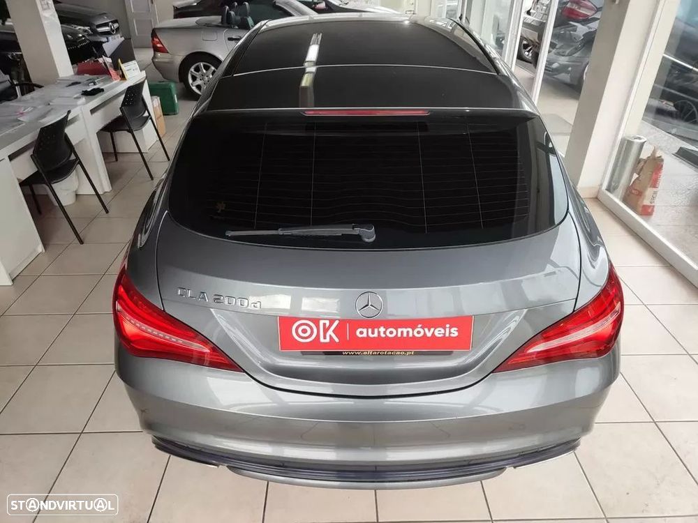 Mercedes-Benz CLA 200 d Shooting Brake AMG Line Aut. - 3