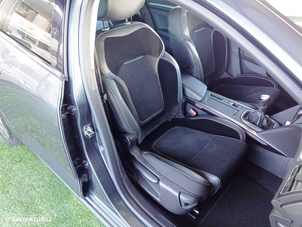 Renault Mégane Sport Tourer 1.3 TCe Limited - 45