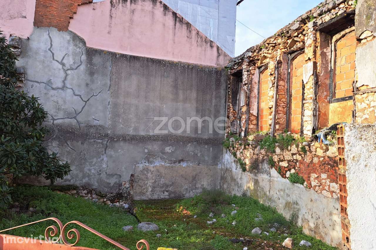 Conjunto de 3 Terrenos Urbanos em Mira de Aire - Grande imagem: 4/24