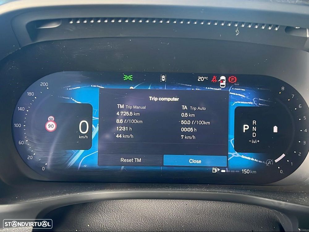 Volvo XC 40 2.0 B3 Black Edition - 11