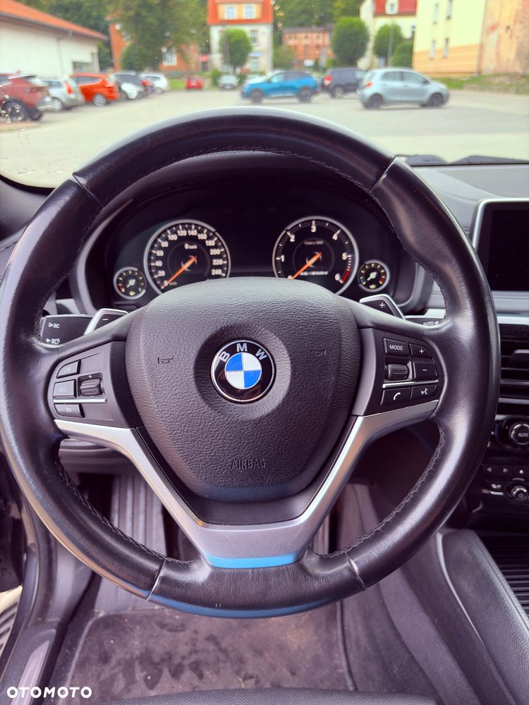 BMW X6 xDrive40d - 38