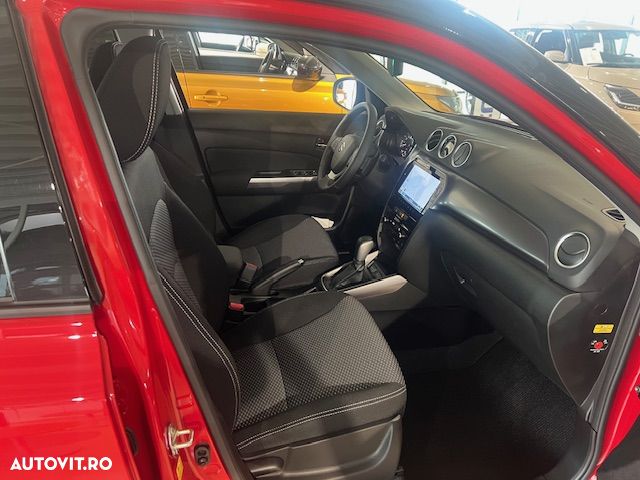 Suzuki Vitara 1.4 Boosterjet 6AT MHEV Passion - 6