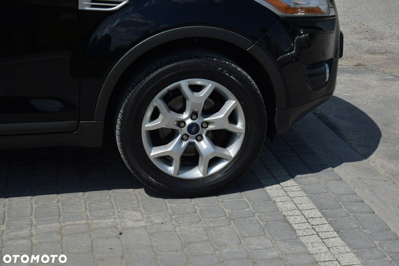 Ford Kuga 2.0 TDCi 2x4 Titanium - 17