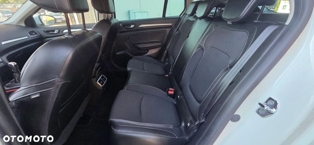 Renault Megane BLUE dCi 115 Deluxe-Paket LIMITED - 32