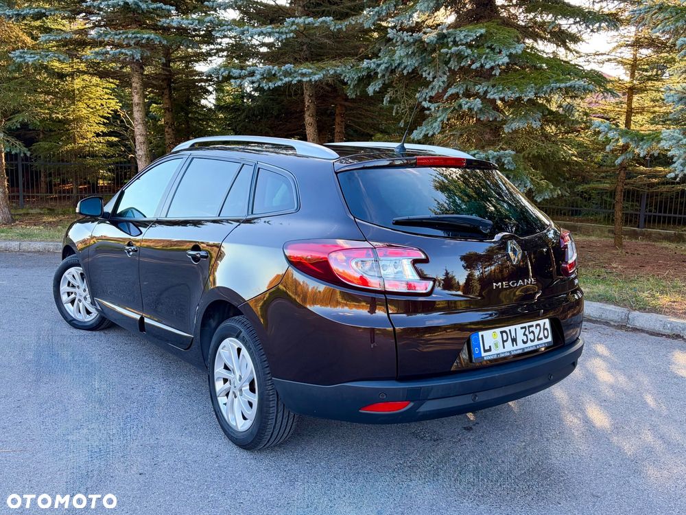 Renault Megane 2015 photo 2