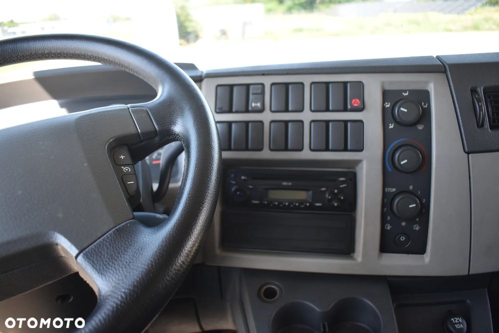 Volvo FL 240 - 25