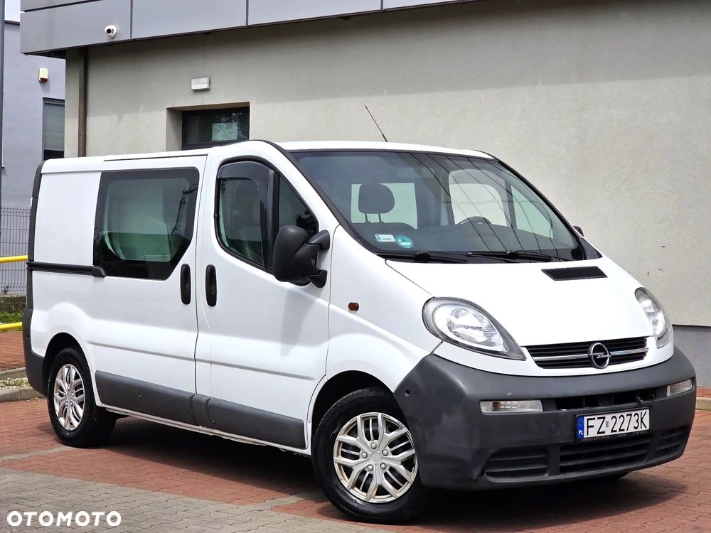 Opel Vivaro - 2