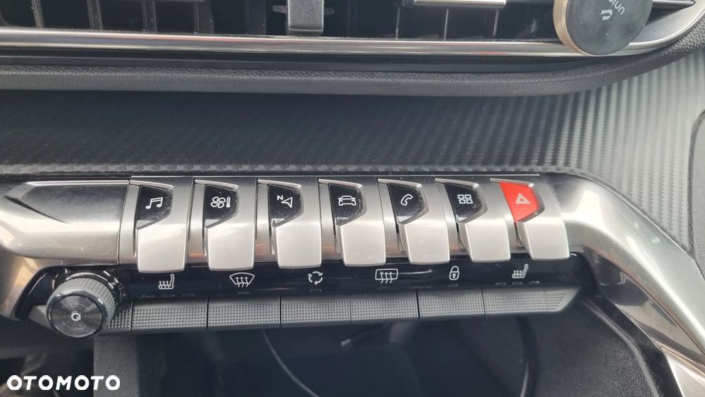 Peugeot 3008 PureTech 130 Stop & Start GPF Active - 14