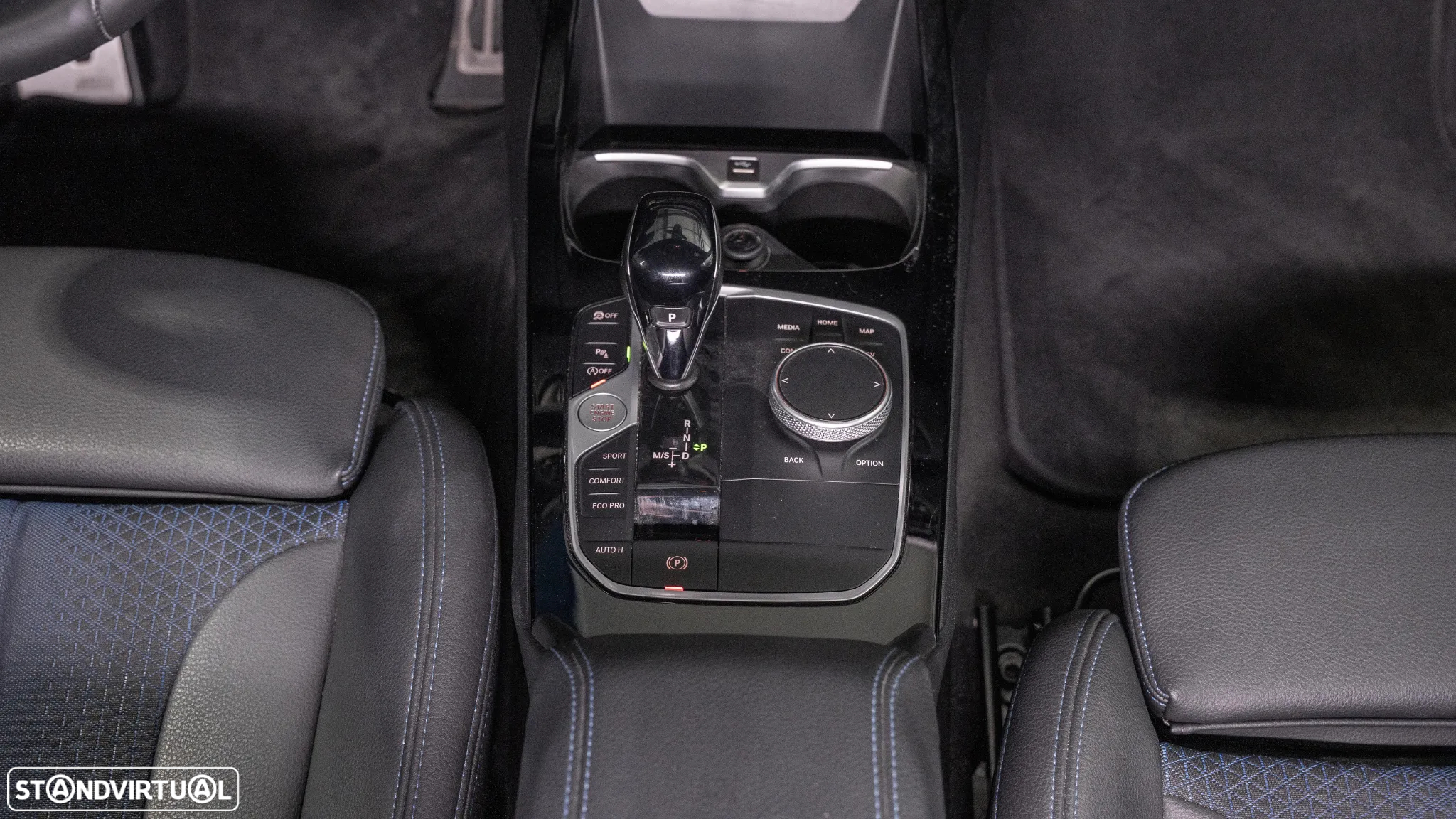 BMW 116 d Pack Desportivo M Auto - 13