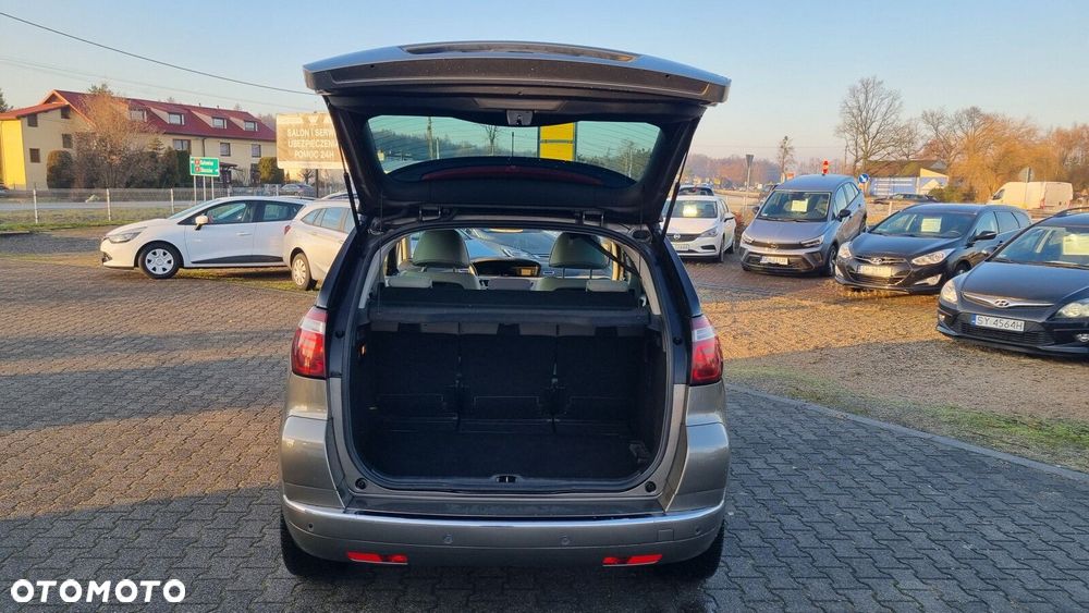 Citroën C4 Picasso 2.0 BlueHDi Exclusive - 29