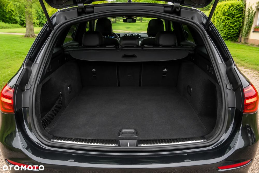 Mercedes-Benz Klasa C 220 d mHEV 4-Matic AMG - 7