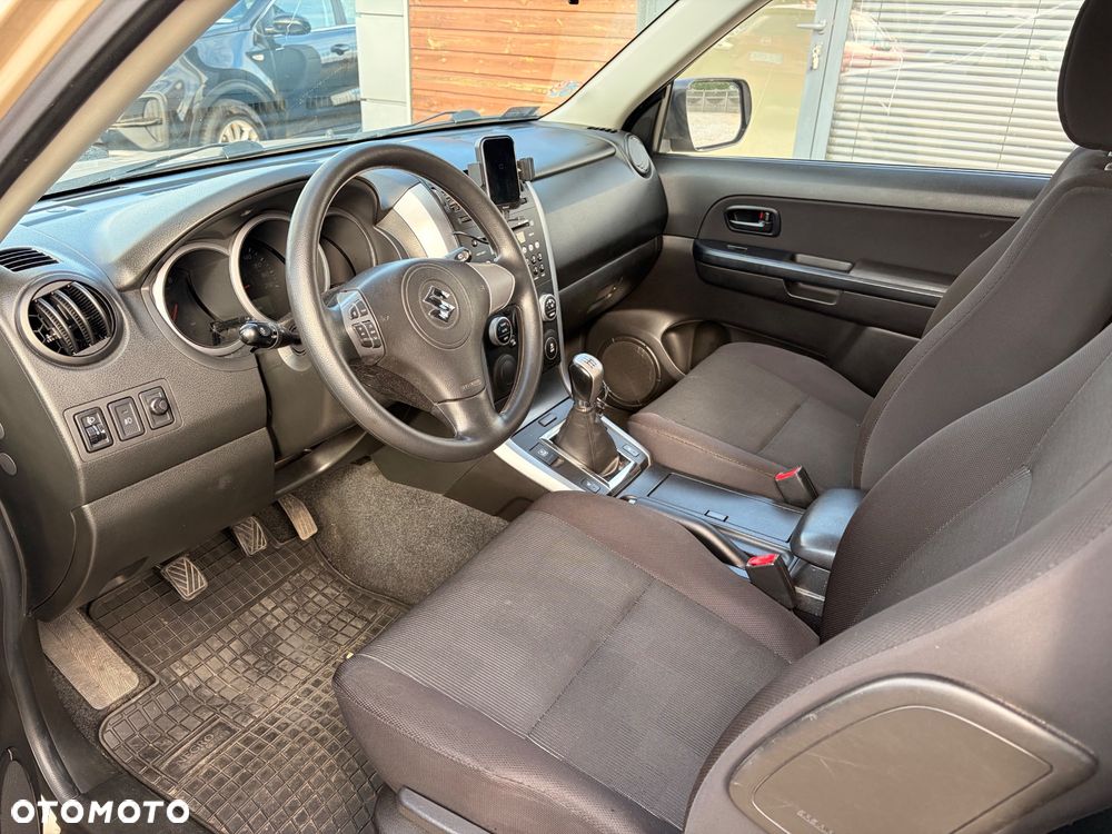 Suzuki Grand Vitara 1.6 Comfort - 6