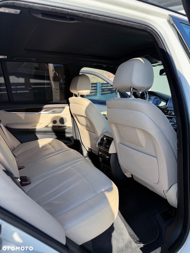 BMW X5 3.5i xDrive - 15