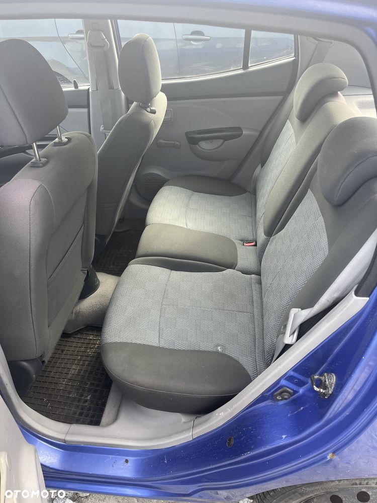 Kia Picanto 1.1 LX - 9