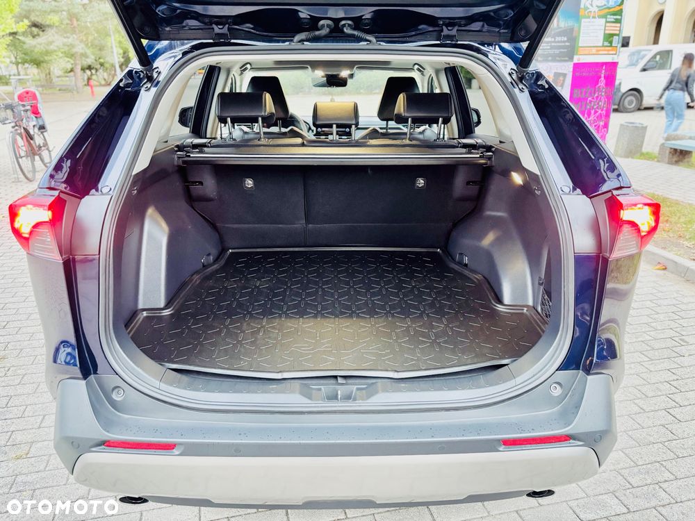 Toyota RAV4 - 26