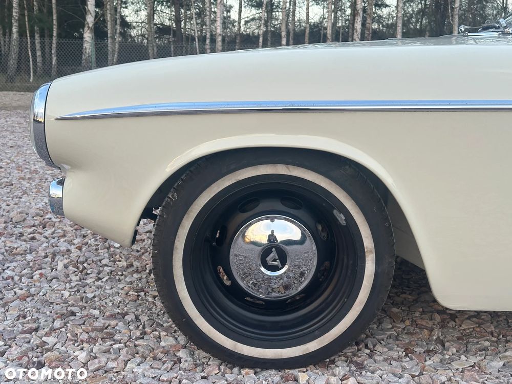Volvo P1800 - 12