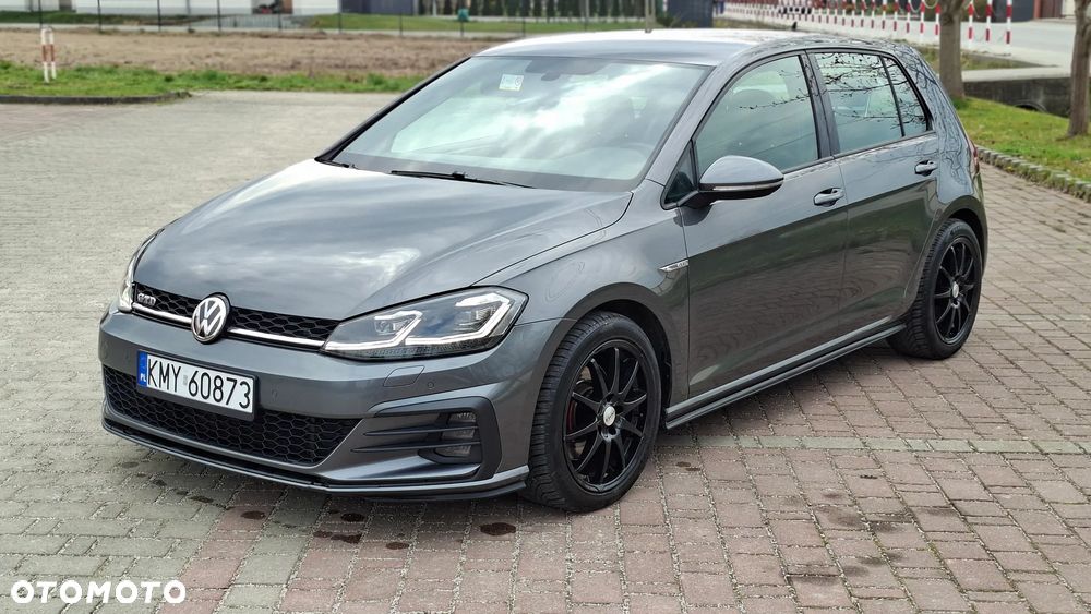 Volkswagen Golf GTD 2.0 TDI SCR DSG - 25