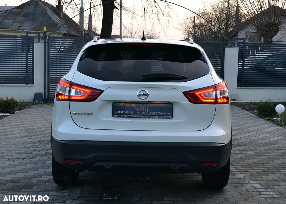 Nissan Qashqai 1.5 DCI TEKNA - 8