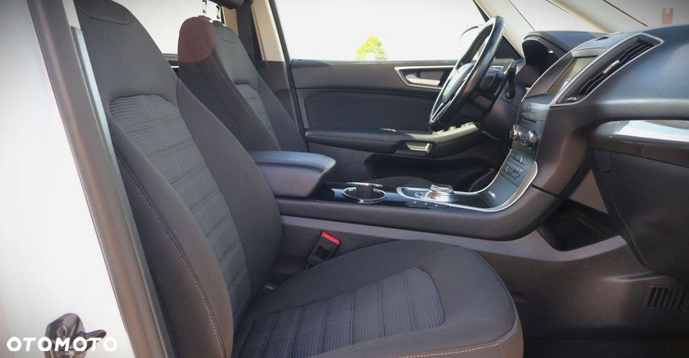 Ford Galaxy - 21