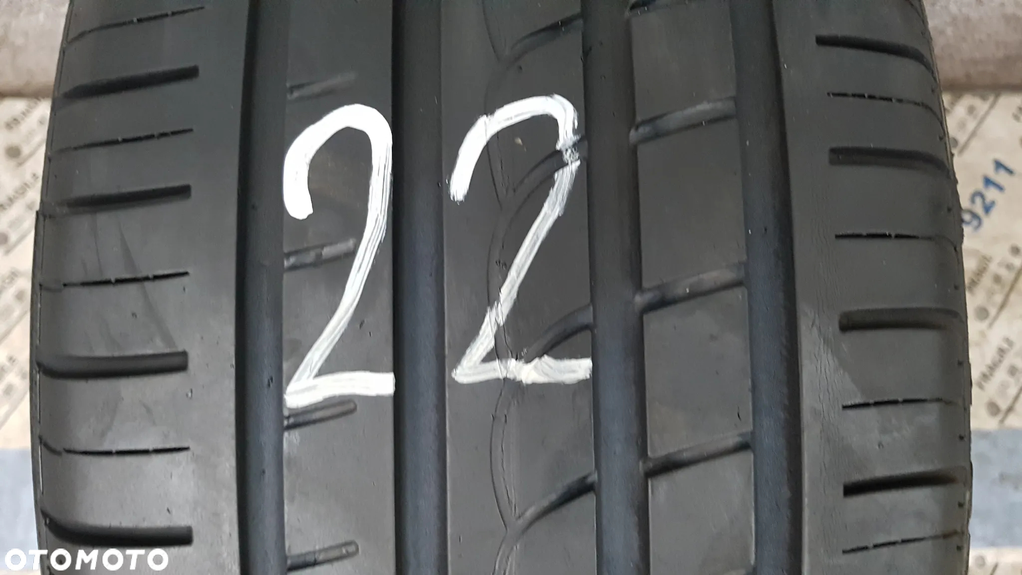 PORELLI PZERO ROSSO 235/45R19   235/45/19 - 10
