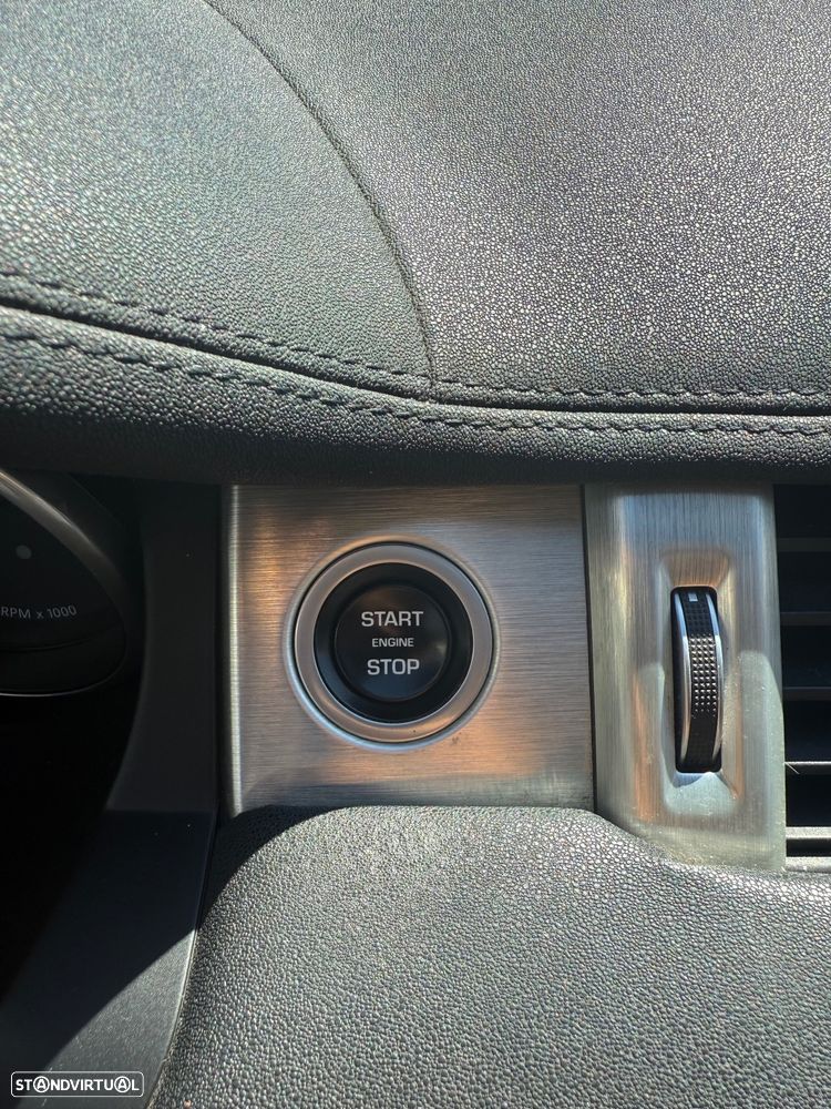 Land Rover Range Rover Evoque - 20