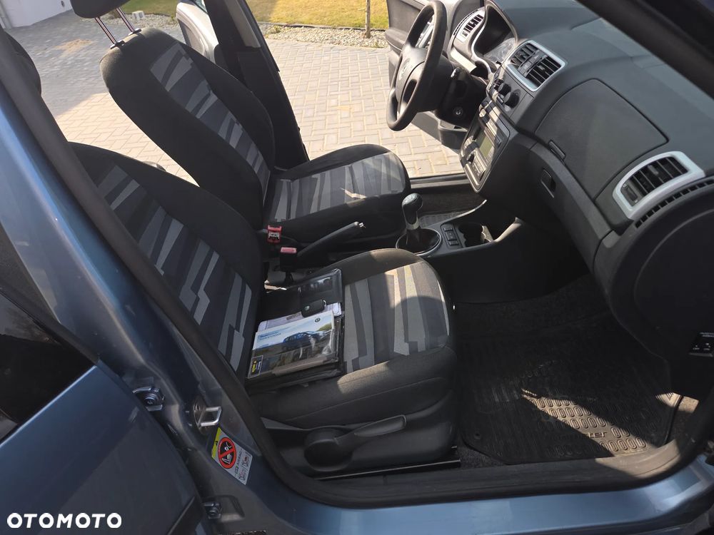 Skoda Roomster - 16