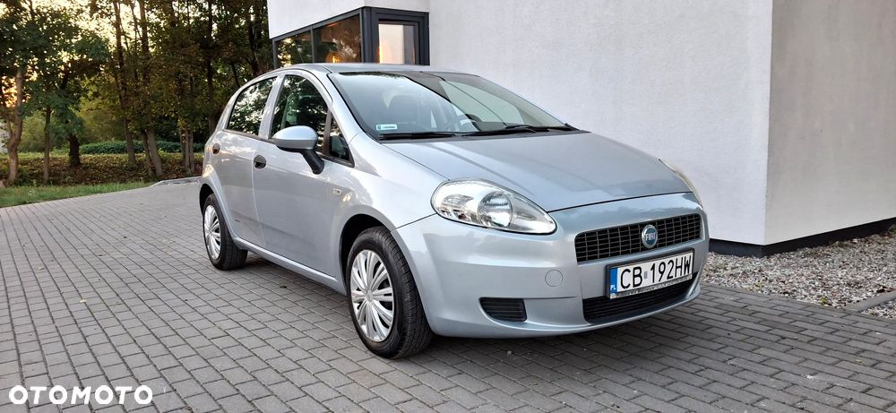 Fiat Grande Punto 1.4 8V Dynamic - 2