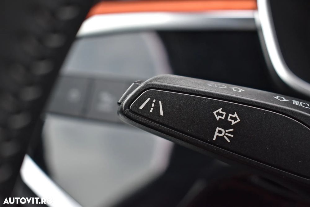 Audi Q3 45 TFSI quattro S tronic S line - 36