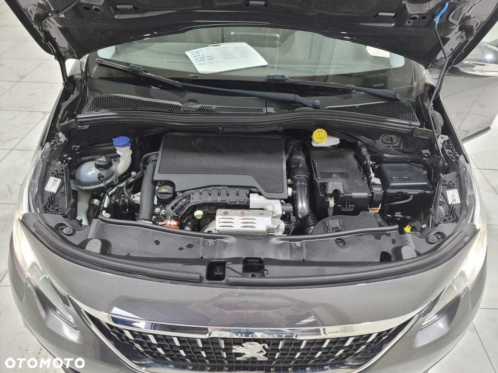 Peugeot 2008 - 13