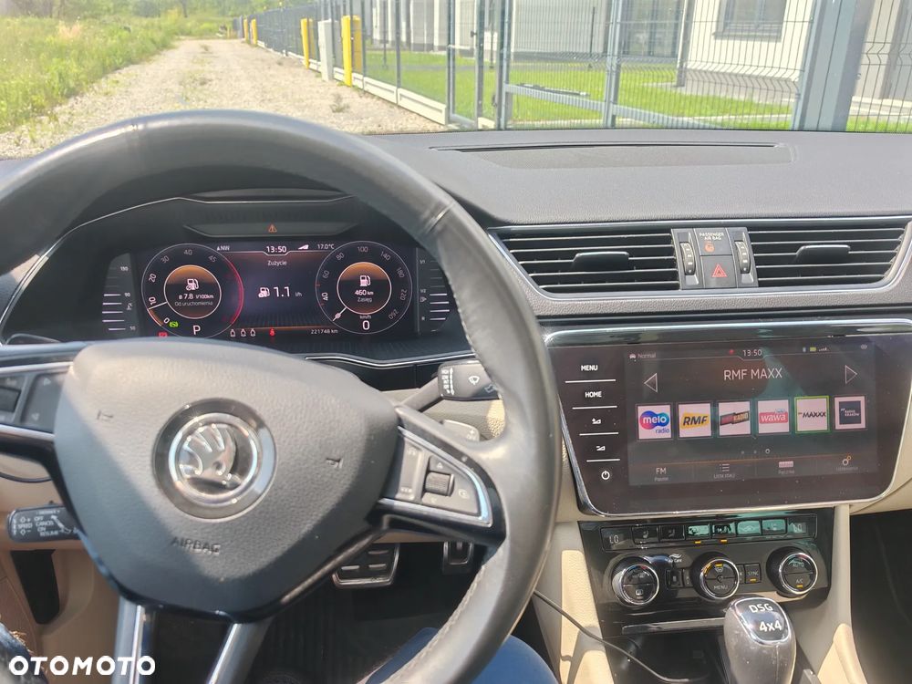 Skoda Superb 2.0 TDI L&K DSG - 7