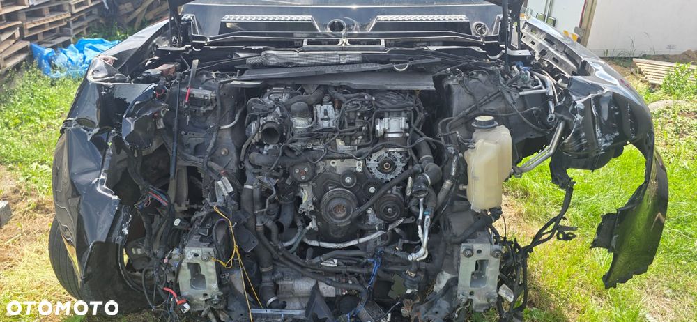 Land Rover Defender 2.0 D240 - 7
