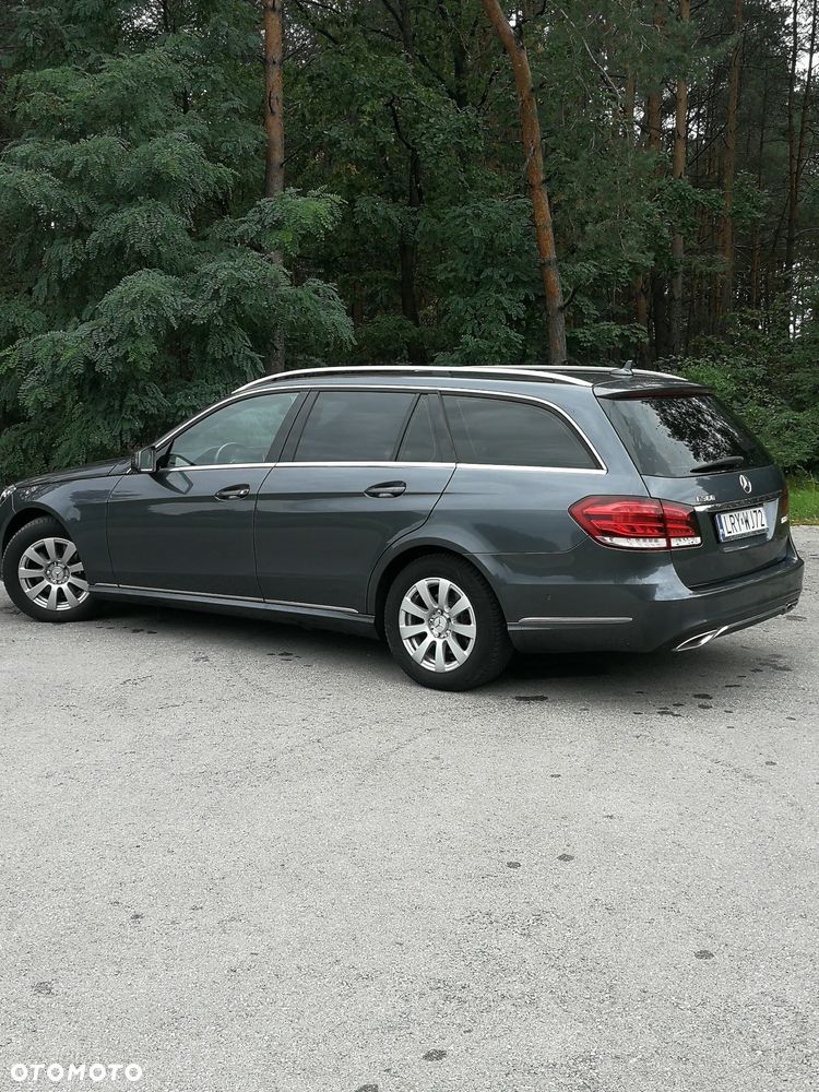 Mercedes-Benz Klasa E - 17