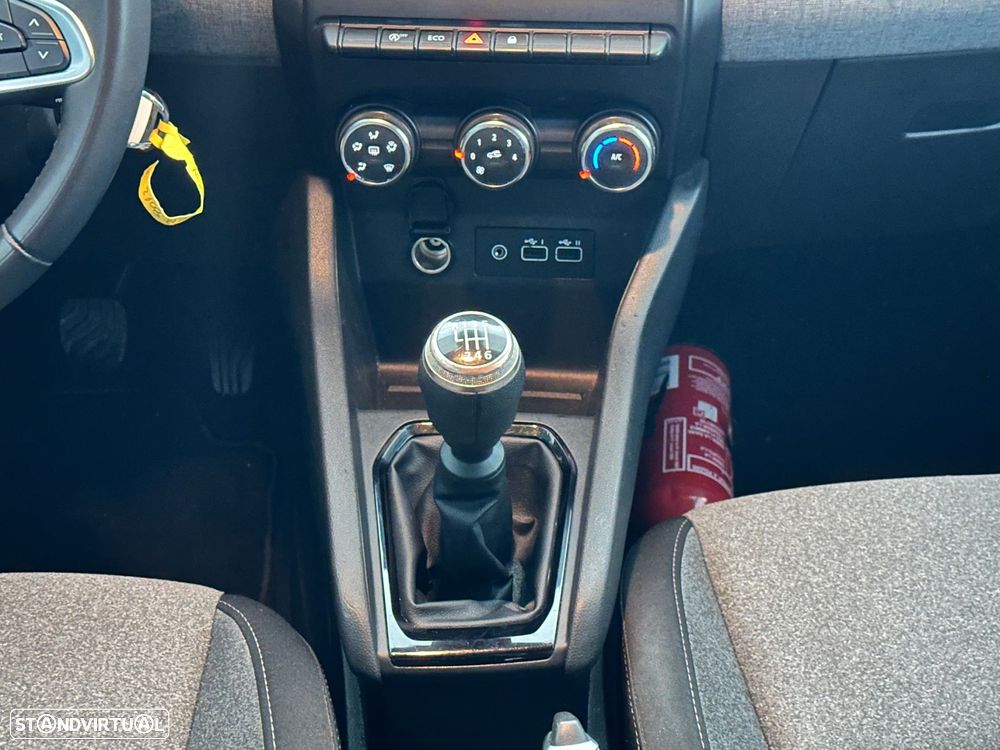 Renault Clio 1.0 TCe Evolution - 26