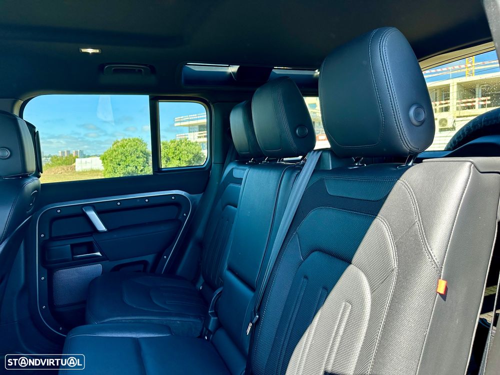 Land Rover Defender 130 D250 X-Dynamic HSE - 13