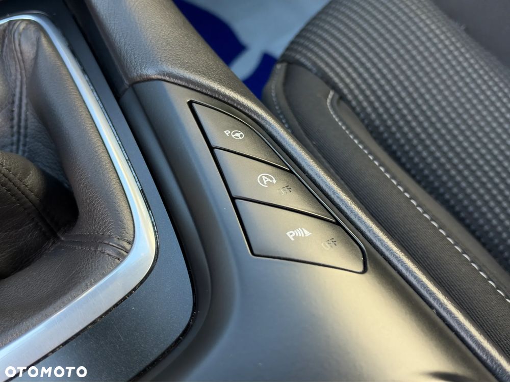 Ford Mondeo 2.0 EcoBlue Titanium - 23