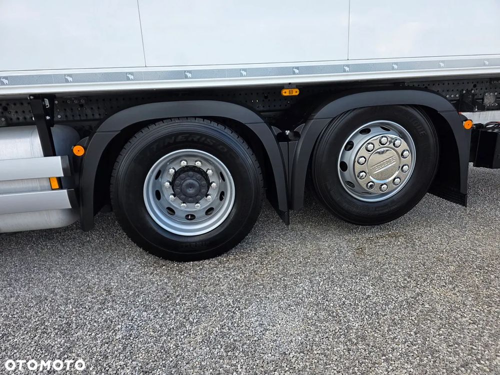 Mercedes-Benz Actros 2545 6x2 Chłodnia WINDA - 29