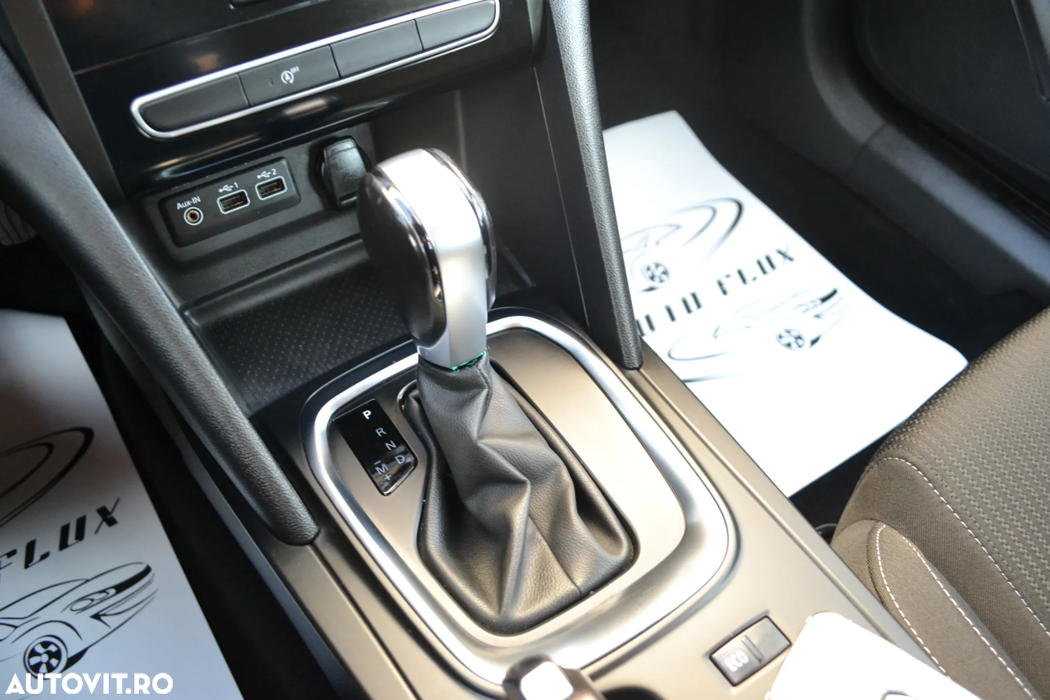 Renault Megane - 25